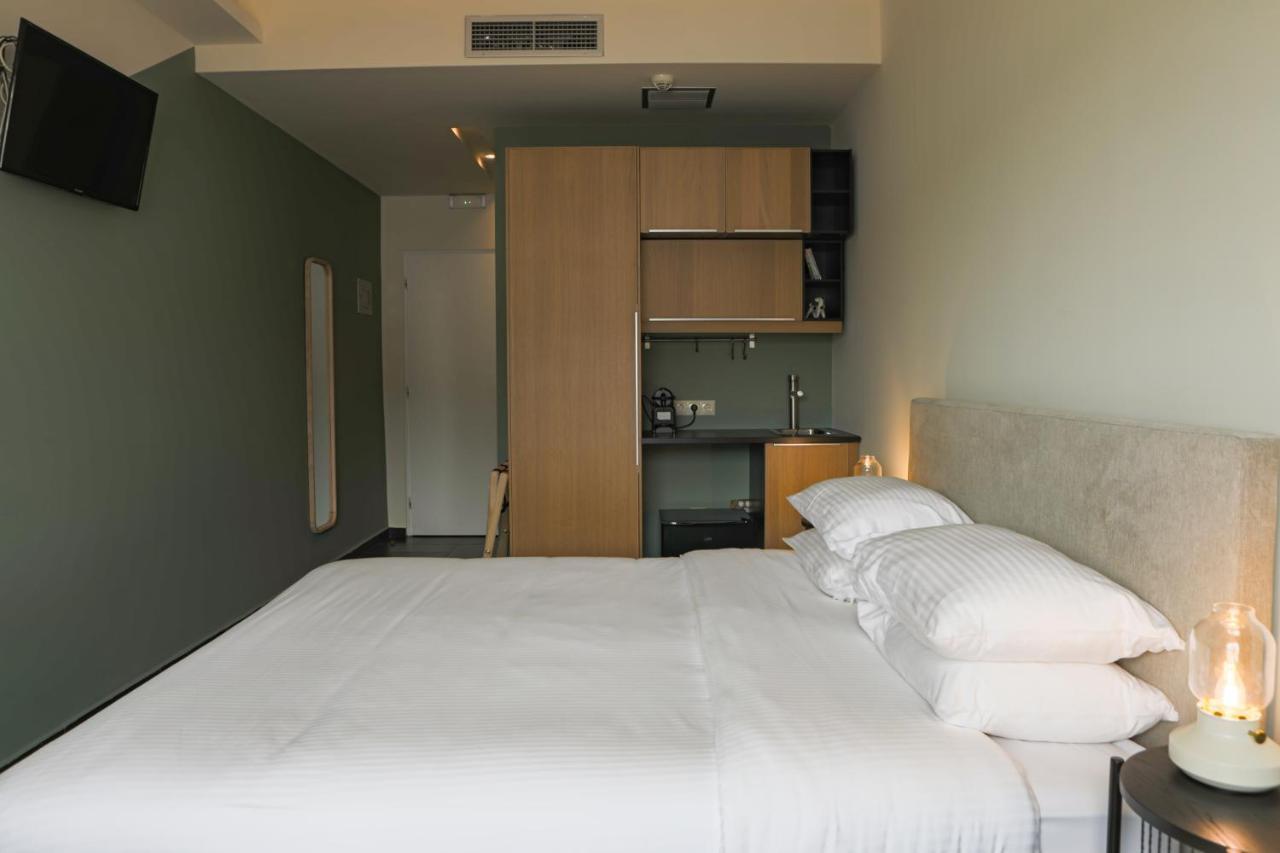 Elite Ermou Suites Atene Esterno foto